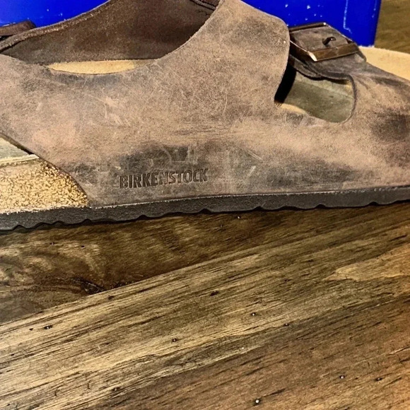 Sandals_&_Flip_Flops